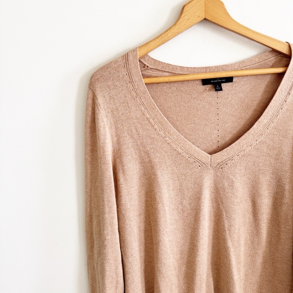 Banana republic cotton silk tan v-neck long sleeve lightweight knit sweater sz L - Picture 3 of 6